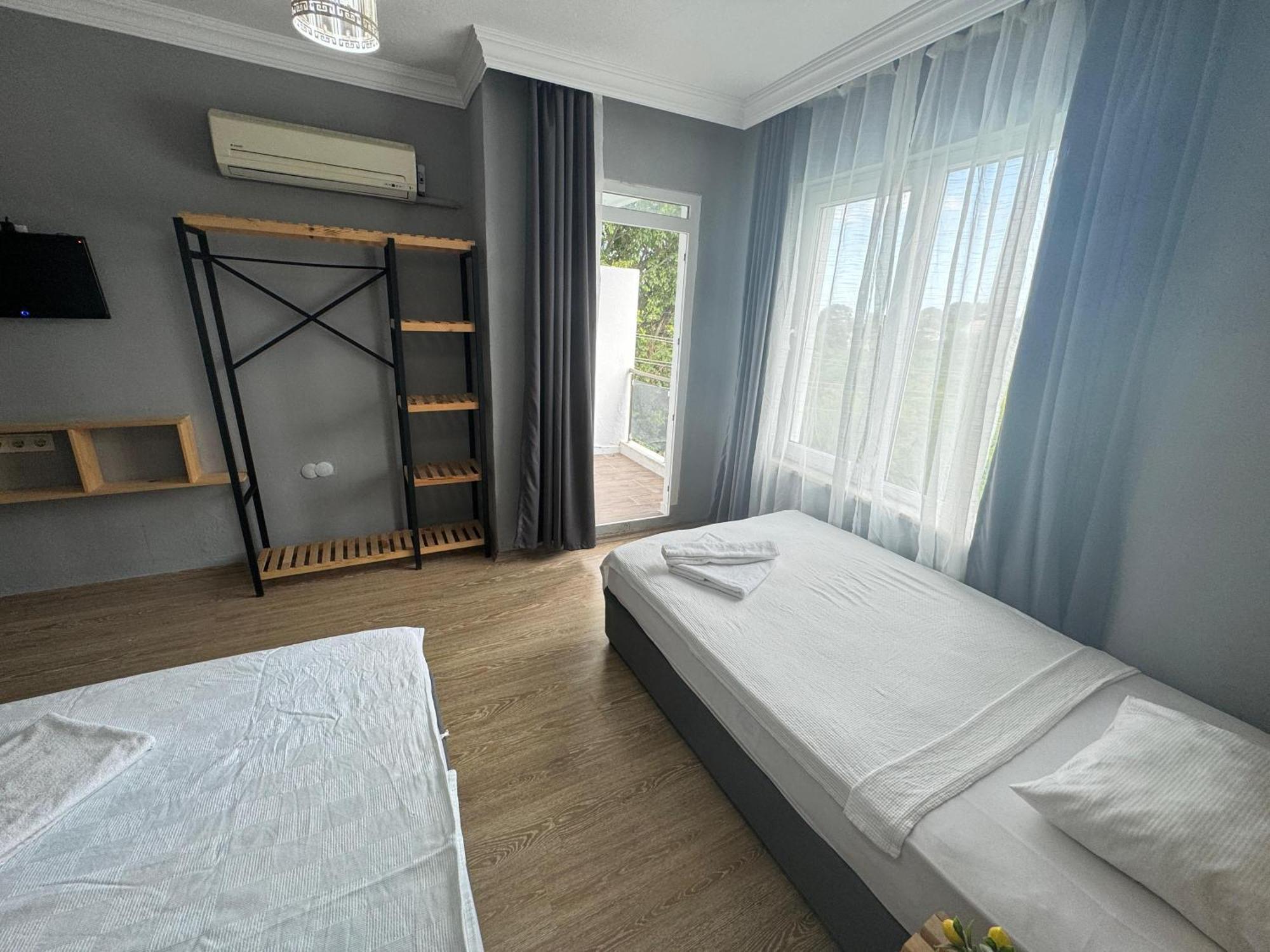 Güler Butık Hotel Antalya Habitación foto